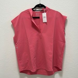 Women’s Figs Rafaela oversized scrub top color desert rose. Size medium